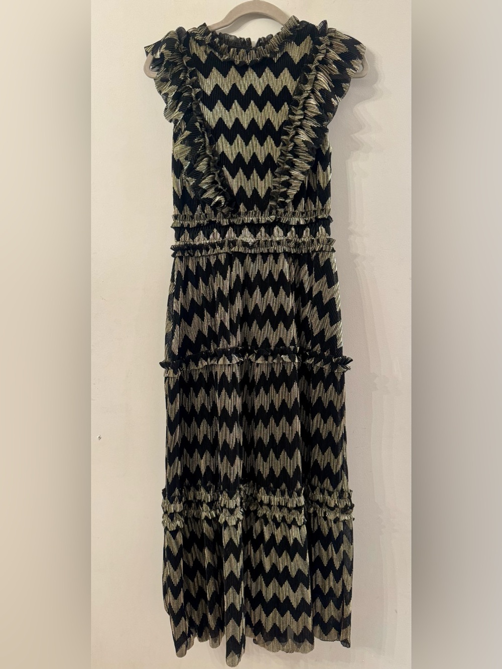 Adelyn Rae Black & Gold Zigzag Ruffle Maxi Dress